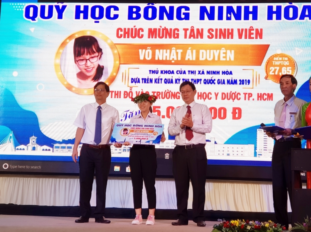 chi phi boi hoan hoc bong, chi phi dao tao, nghi dinh 143/2013/ND-CP