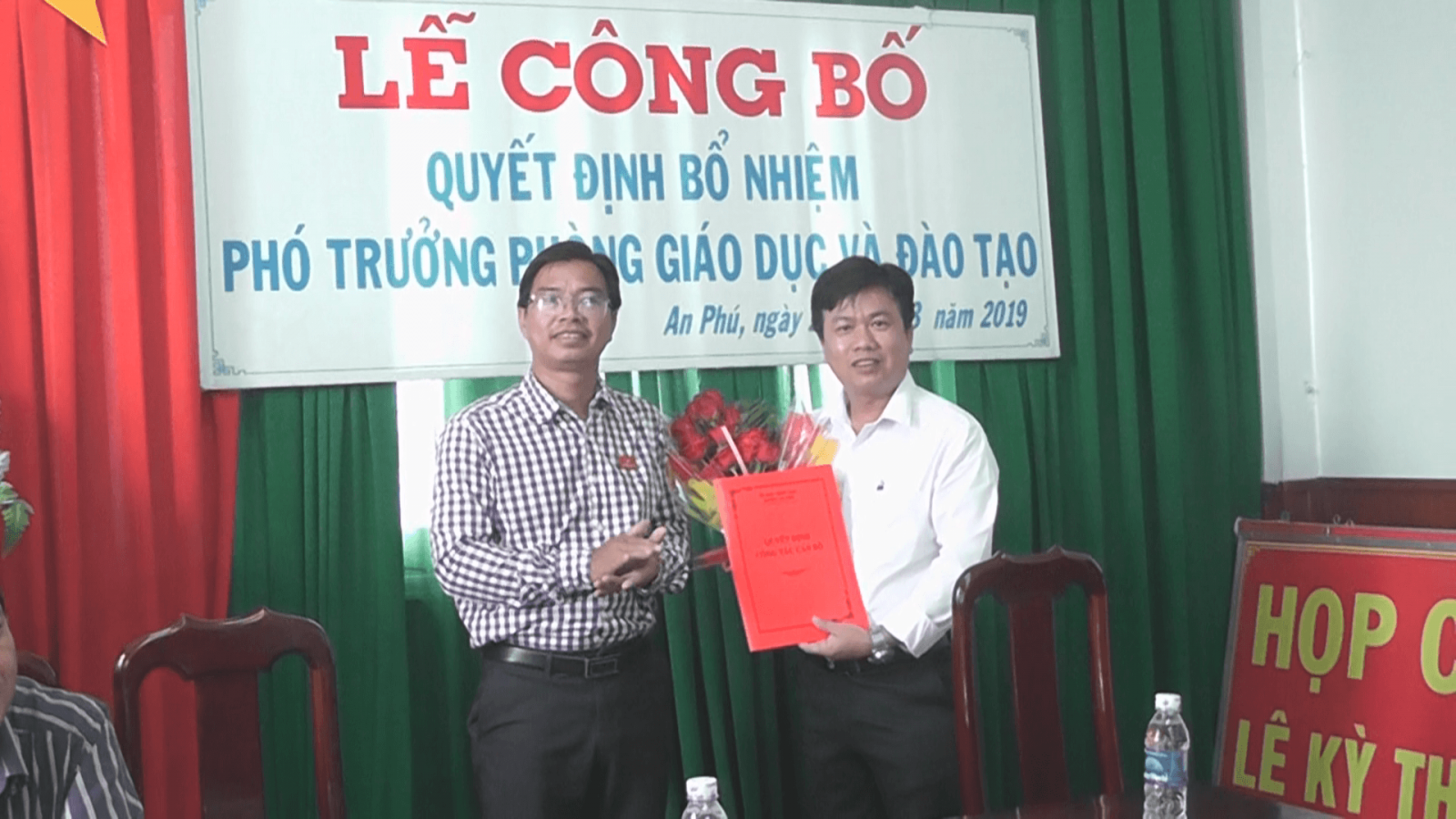 tieu chuan của truong phong, pho truong phong GD&DT, thong tu 10/2019/TT-BGDĐT