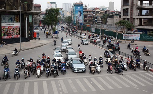 Người điều khiển, người ngồi trên xe mô tô, xe gắn máy tuân thủ quy định, Dự thảo