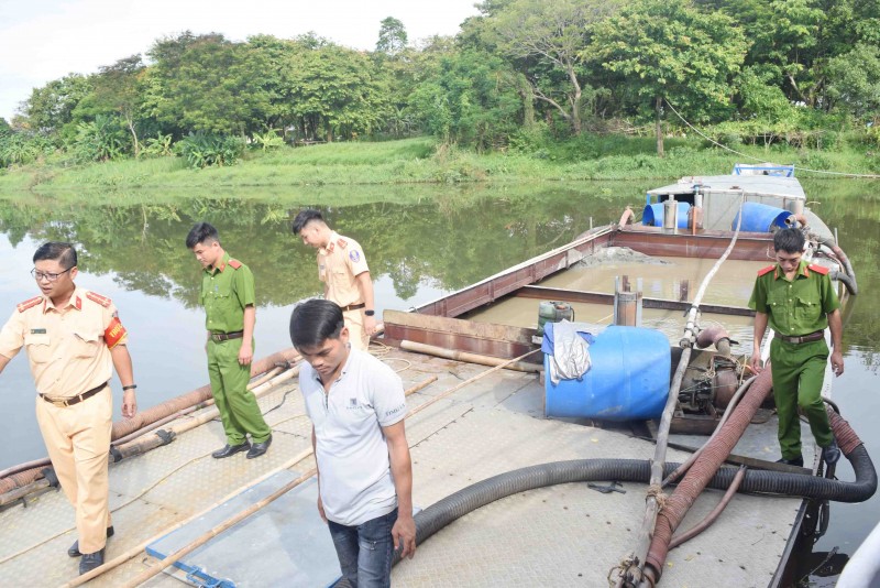 Khám nghiệm phương tiện có liên quan đến vụ TNGT đường thủy, Thông tư 64/2020/TT-BCA 