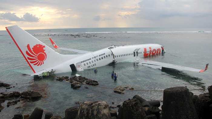 Specific regulations on bodies investigating the aircraft accidents or incidents in Vietnam