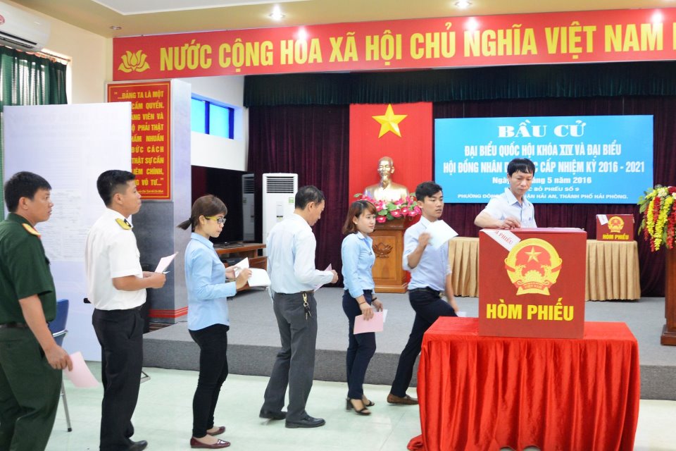 10 nhiệm vụ, quyền hạn của HĐBCQG trong việc tổ chức bầu cử đại biểu Quốc hội, Luật Bầu cử đại biểu Quốc hội và đại biểu Hội đồng nhân dân 2015