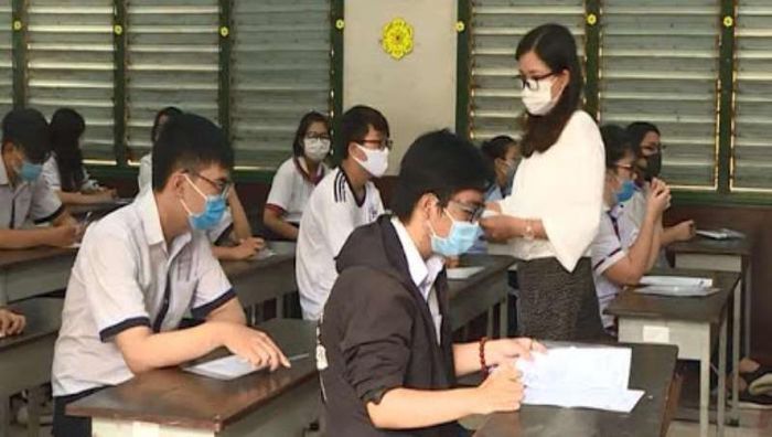 Candidates must have a Citizen ID card when completing the procedures to take the 2021 high school graduation exam in Vietnam