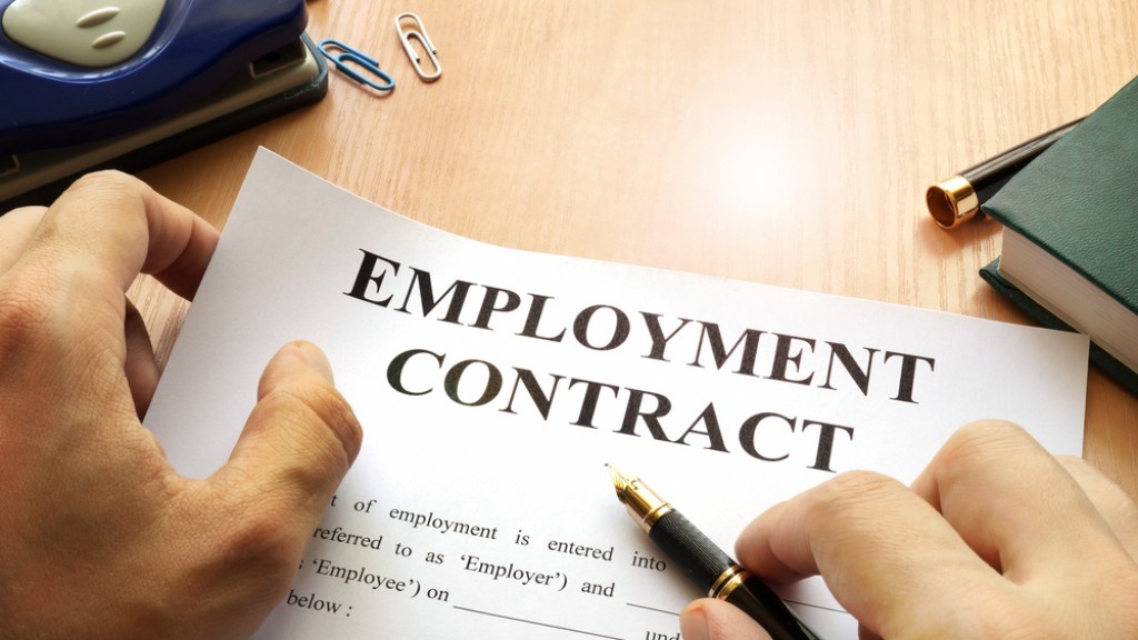 Employer notify in writing of termination of labor contracts