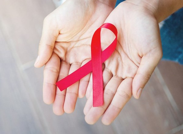 Đối tượng ưu tiên của giám sát phát hiện nhiễm HIV