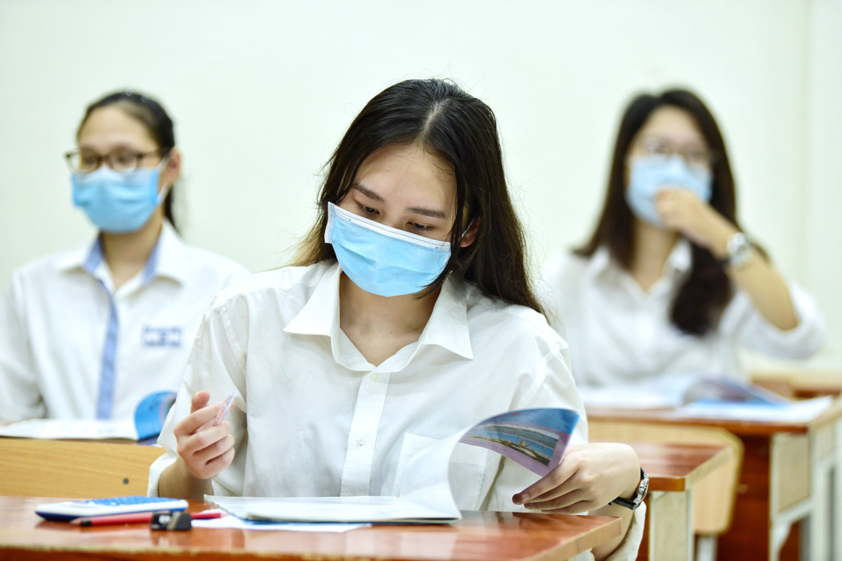 Registration procedure for high school graduation exam in Vietnam 2023