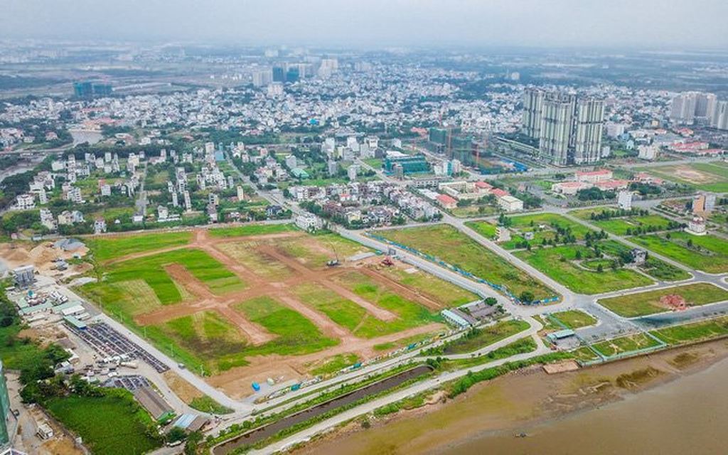 What are the types of land subject to non-agricultural land use tax in Vietnam?