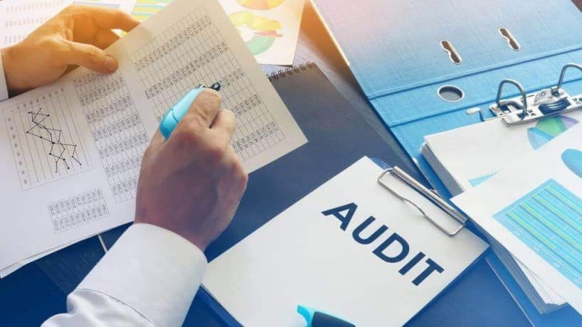 Eligibility standards of internal auditors in Vietnam