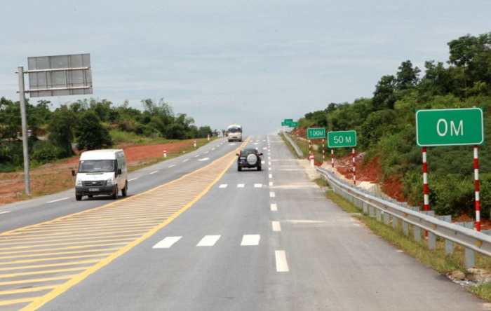 New regulations on information on highways from July 15, 2023 in Vietnam 