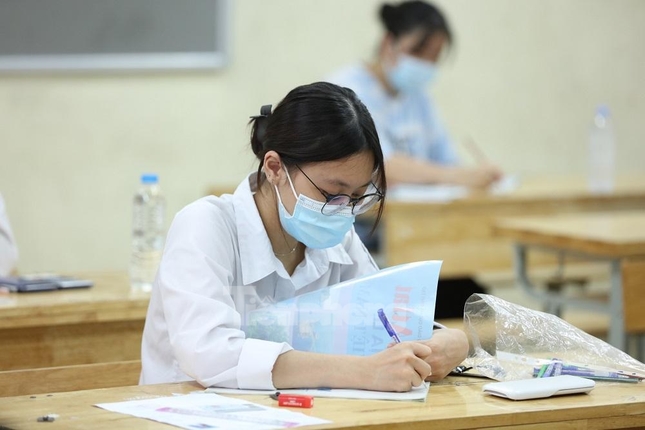 The Ministry of Education and Training to require stable power supply for the high school graduation exam in Vietnam 2023