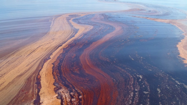Fines for offences against regulations on oil spill response in Vietnam 