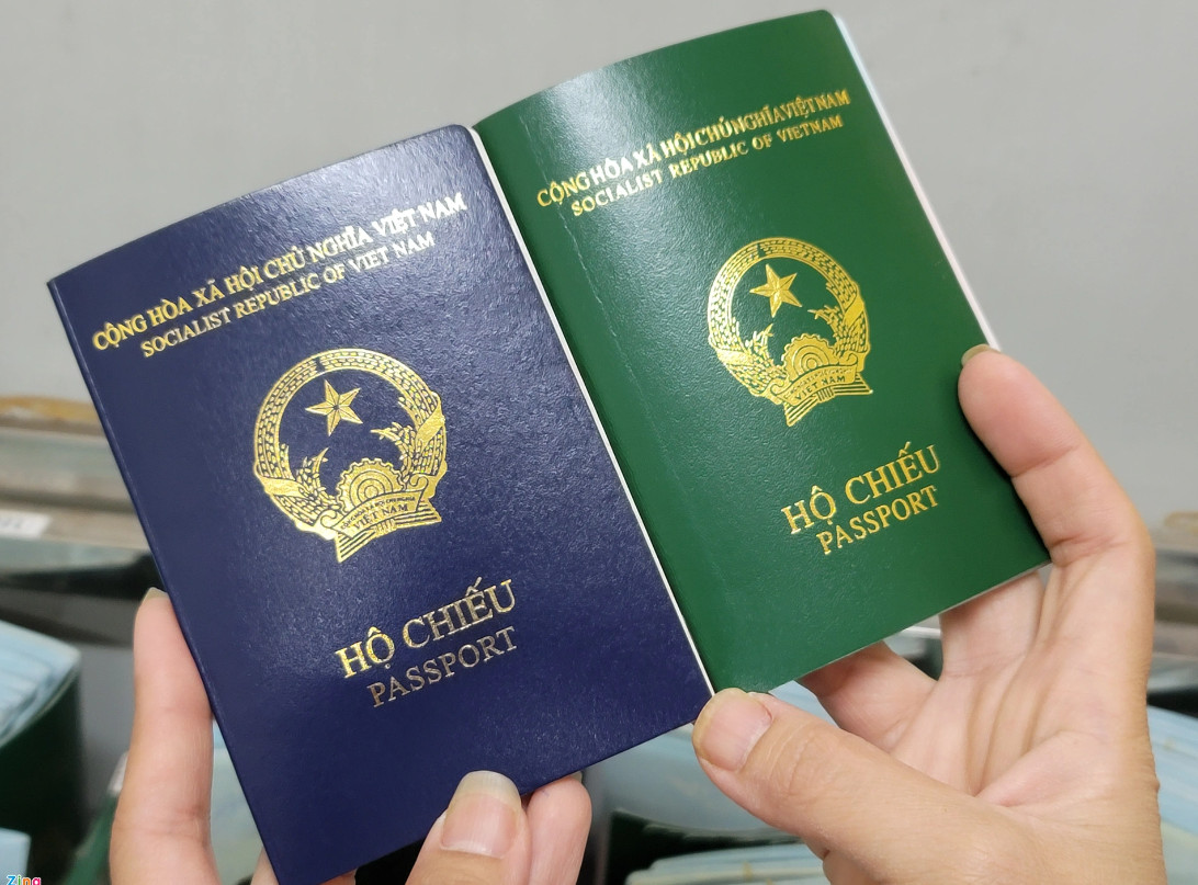 Giấy tờ liên quan đến việc cấp hộ chiếu phổ thông ở trong nước từ ngày 15/8/2023 