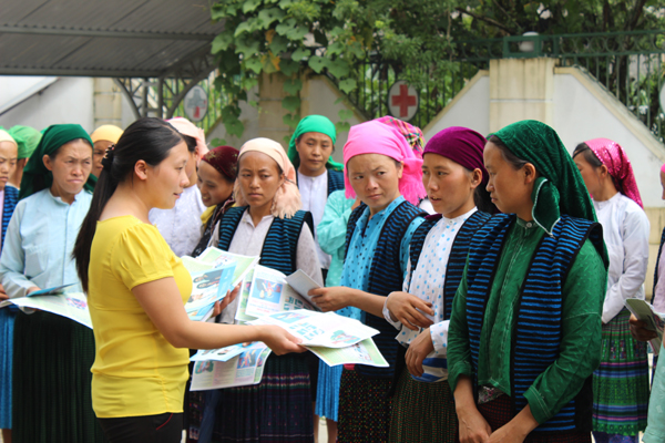 Tiêu chuẩn của nhân viên y tế thôn, bản 