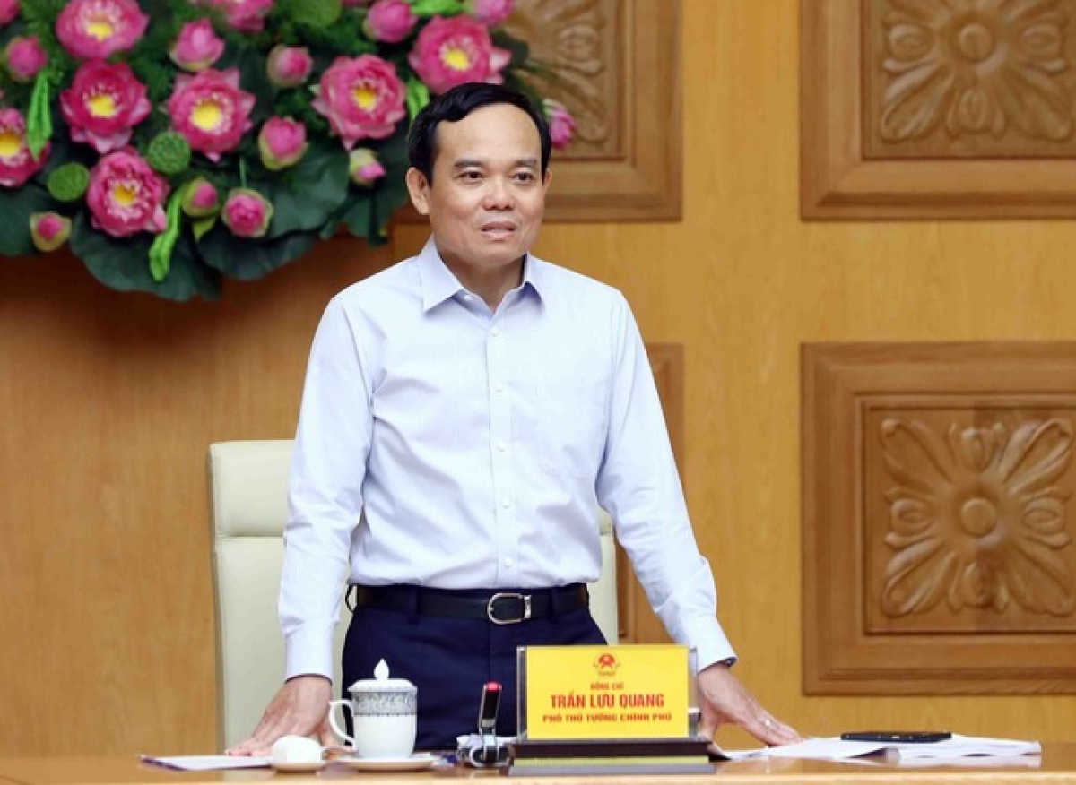 Who is the leader of the Administrative Procedure Reform Working Group under the law in Vietnam?
