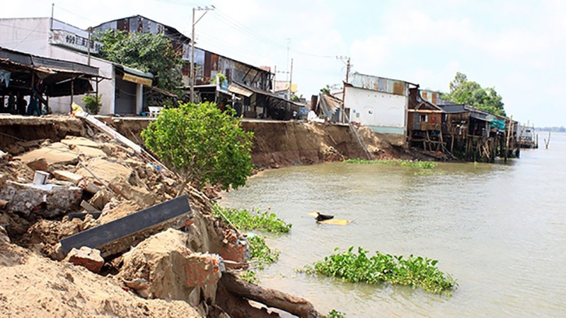 To focus on preventing, combating, and reducing damage caused by landslides, riverbanks, coasts, and flash floods in Vietnam