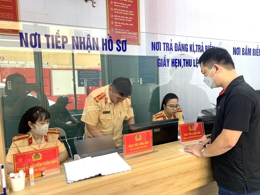 What is the duration for vehicle registration in Vietnam under Circular 24/2023/TT-BCA?