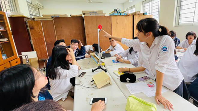 nstructions for implementing inspection work and testing instructions for the 2023-2024 school year in Hanoi, Vietnam