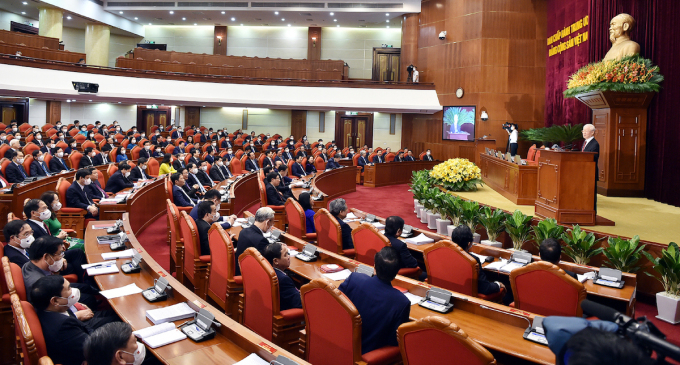 Regulations on disciplining party members who bribe their's way up in Vietnam