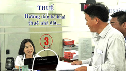 In what cases are tax authorities in Vietnam allowed to publish taxpayer information? 