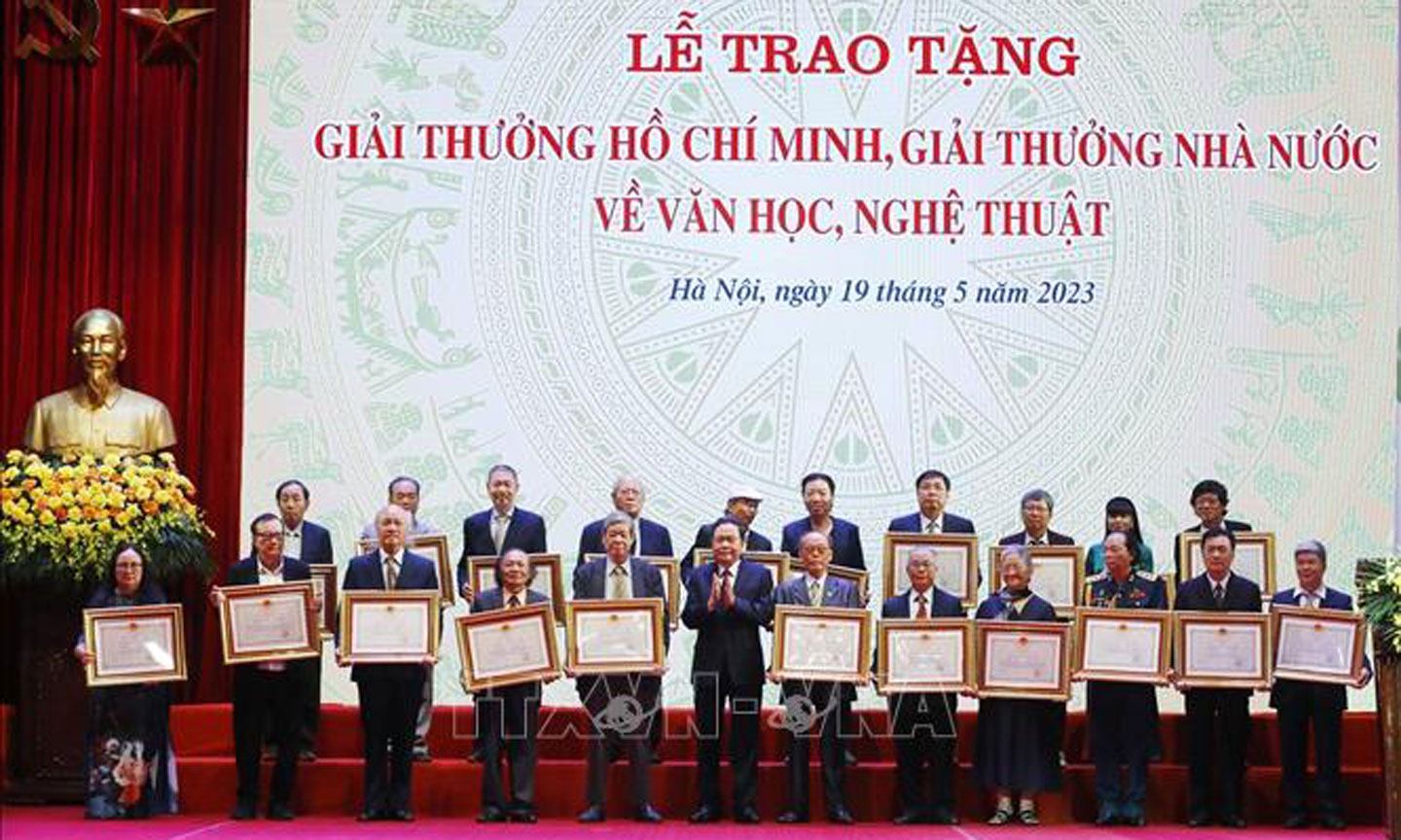 Funding for payment of prize for Ho Chi Minh Prize, State Prize for literature and art in Vietnam