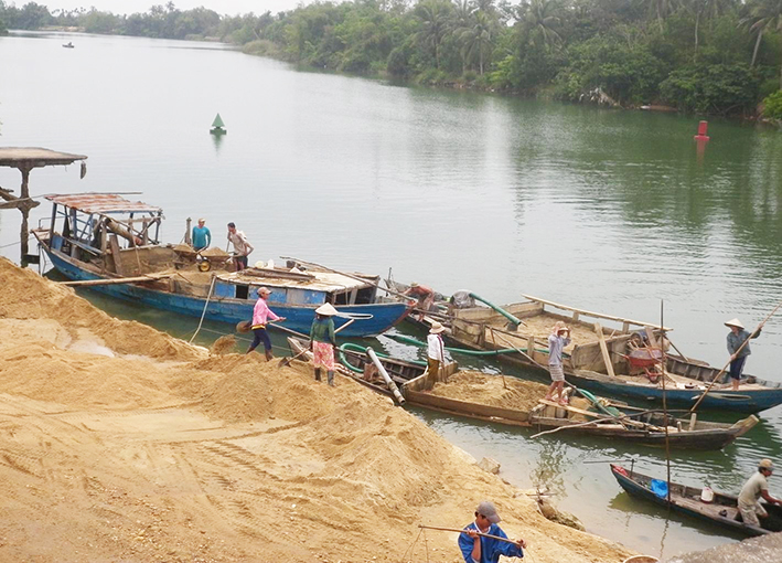 To strengthen the management of riverbed sand and gravel mineral exploitation in Vietnam