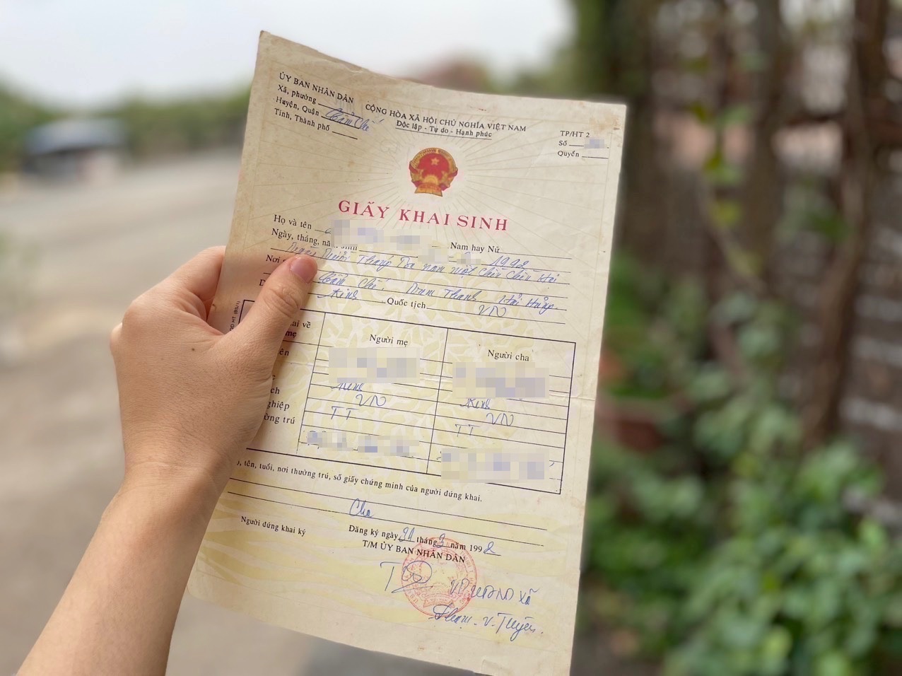 Is it allowed to change native place of an individual in the birth certificate in Vietnam?