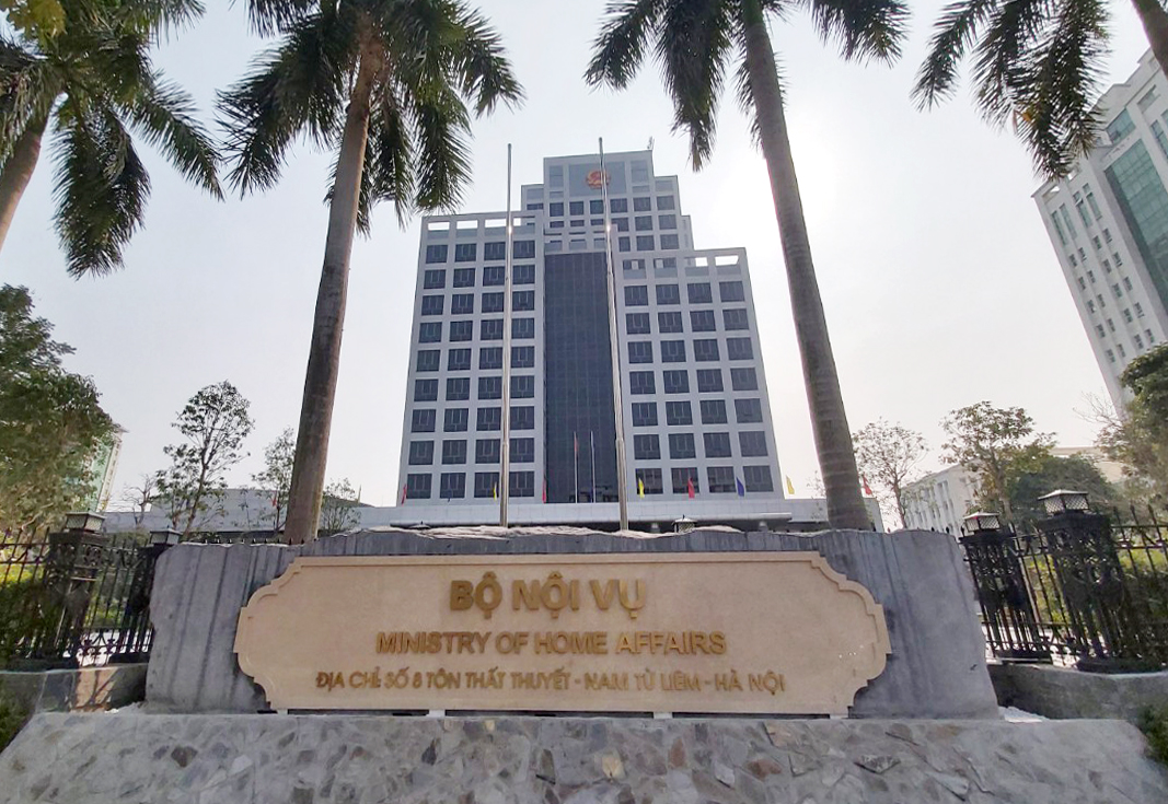 Nhiệm vụ và quyền hạn của Vụ Tổ chức phi chính Duties and powers of the Department of Non-Governmental Organizations in Vietnamphủ