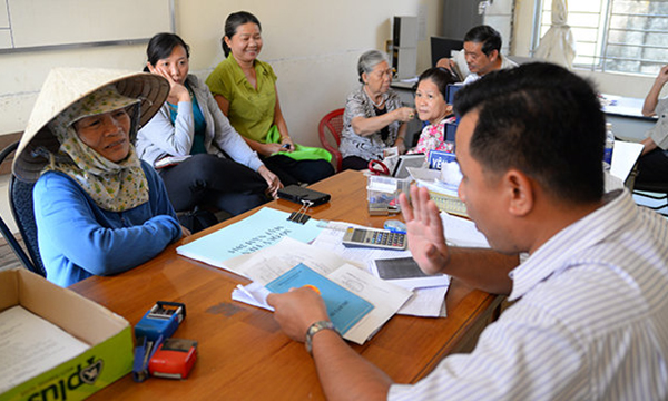 Latest standards for part-time officials of communes in Vietnam