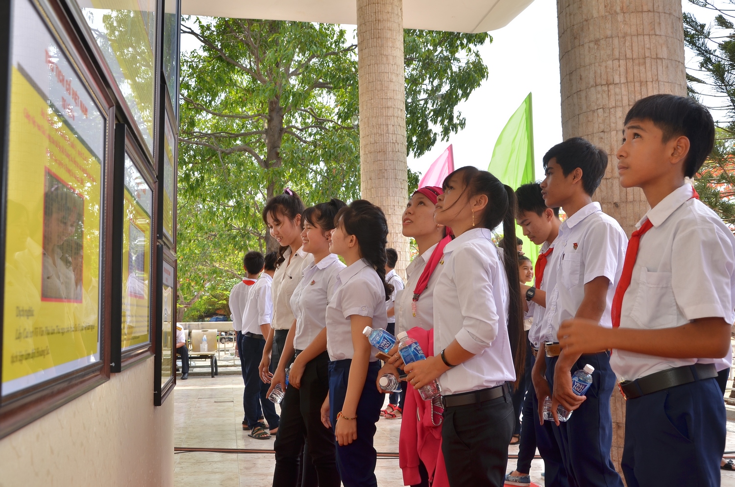 Forms of legal education in educational facilities of national education system in Vietnam