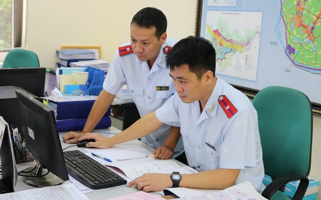 Criteria for appointment to inspectors in Vietnam