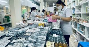 Principles and criteria for compiling lists of drugs, medical devices and test equipment procured through price negotiation in Vietnam