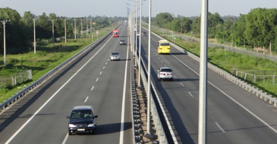 Road traffic safety works in Vietnam under the Law on Road 2024