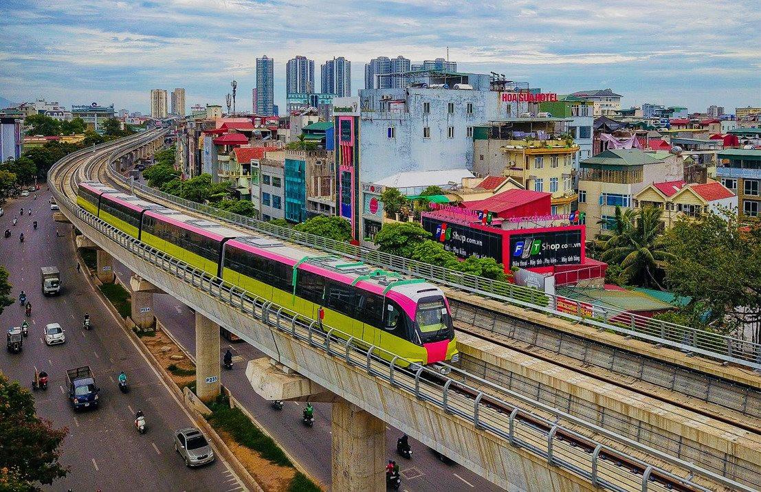 Directive    on    the    Progress    of    Implementing    Urban    Railway    Projects    in    Hanoi    and    Ho    Chi    Minh    City