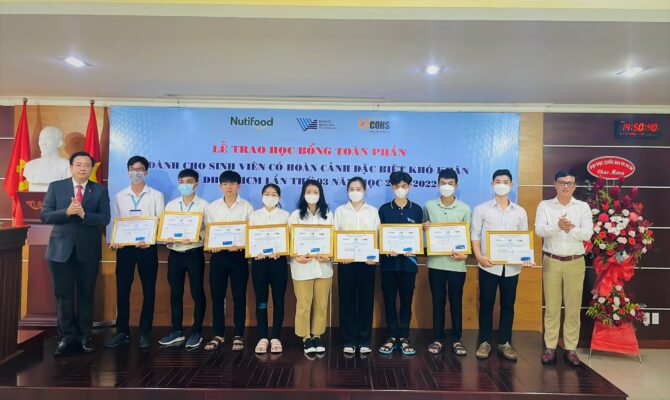 Quy định về học bổng khuyến khích học tập với học sinh, sinh viên