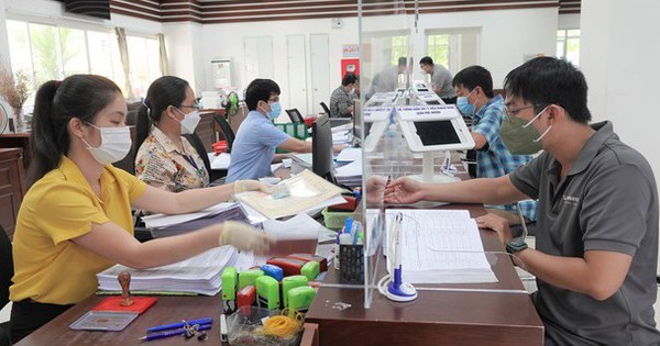 Thủ tục đánh giá, xếp loại chất lượng cán bộ, công chức, viên chức theo Quyết định 922