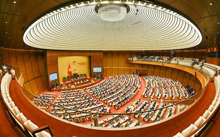 Công dân có thể được dự thính các phiên họp công khai của Quốc hội